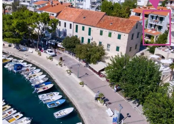 Riva 3* Brela
