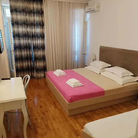 Riva בית הארחה ברלה