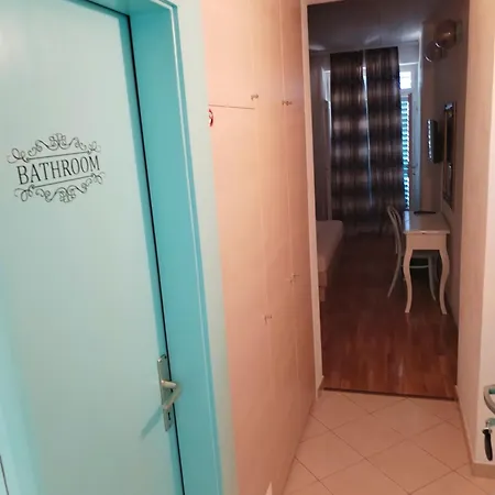 Casa de hóspedes Riva 3*