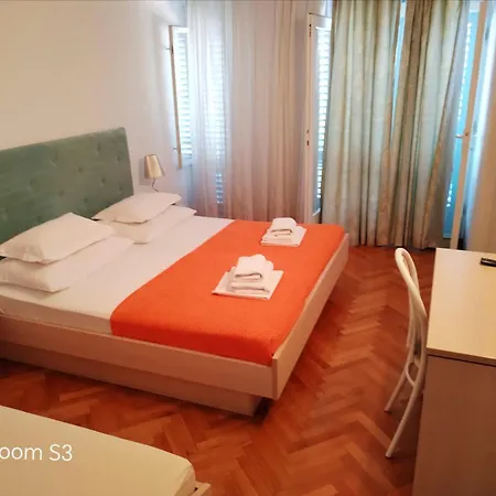 בית הארחה Riva