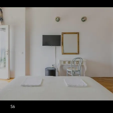 Casa de hóspedes Riva 3*